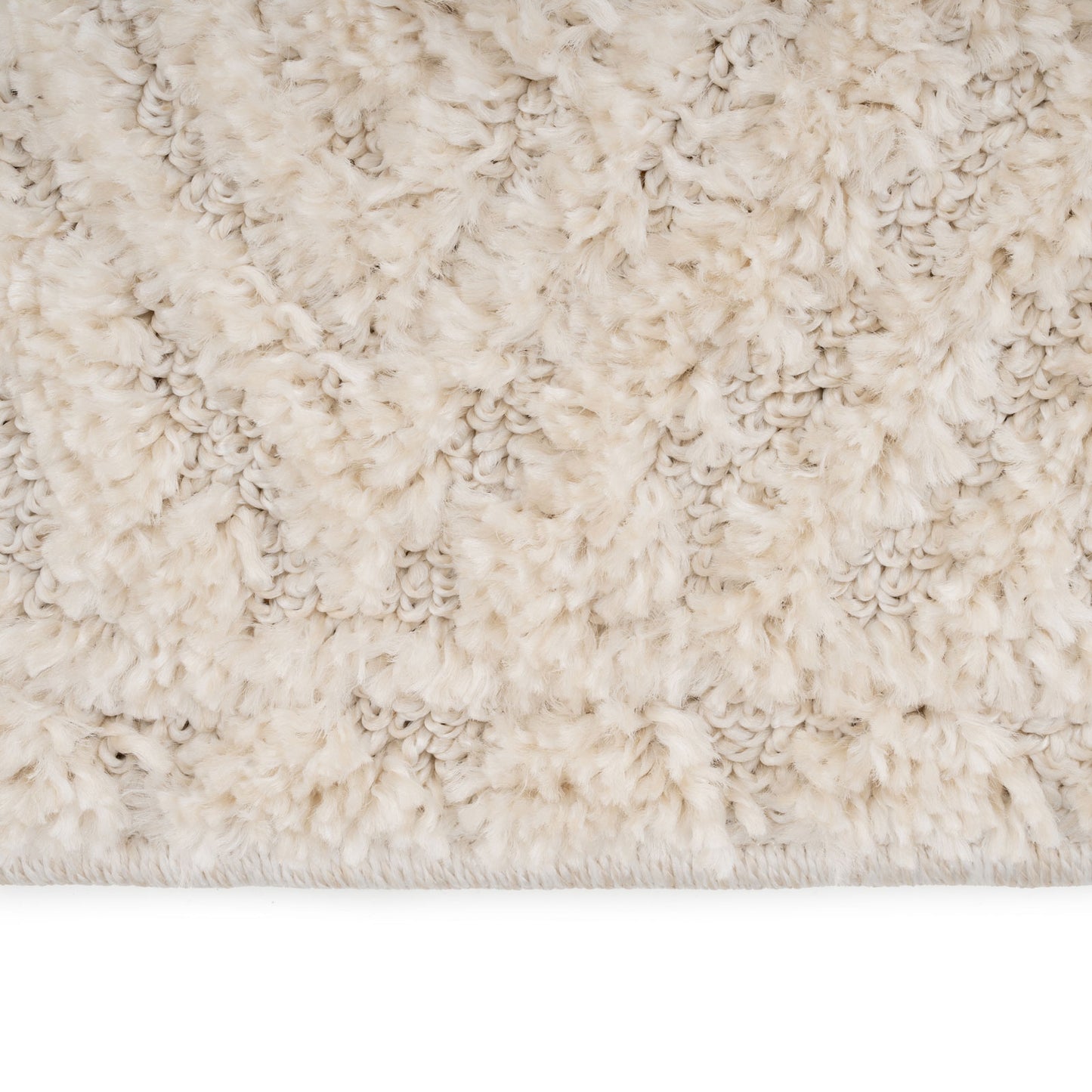 Warm White Tufted Diamond Rug - Elino