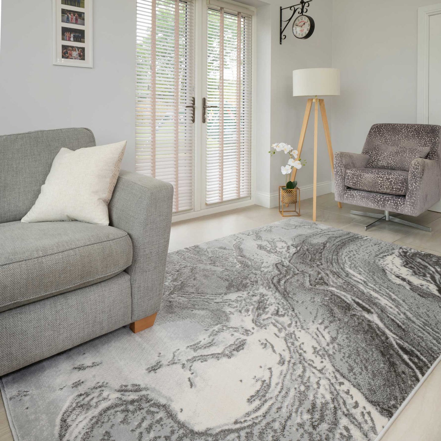 Modern Grey Textured Living Room Rug - Delta