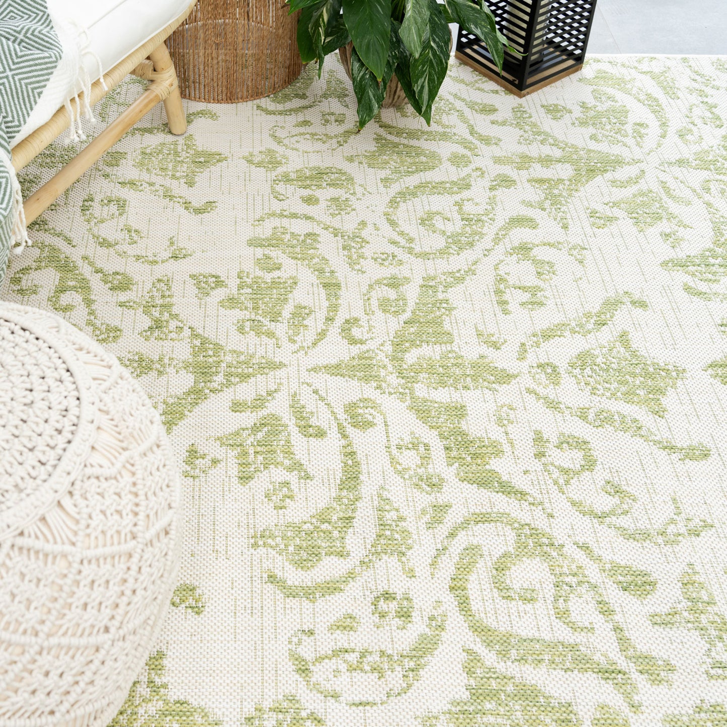 Green Floral Motif Area Rug - Lanark