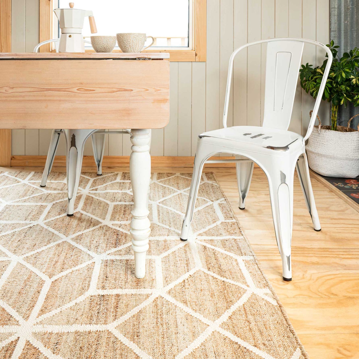 Beige Geometric Natural Jute Area Rug - Fretwork