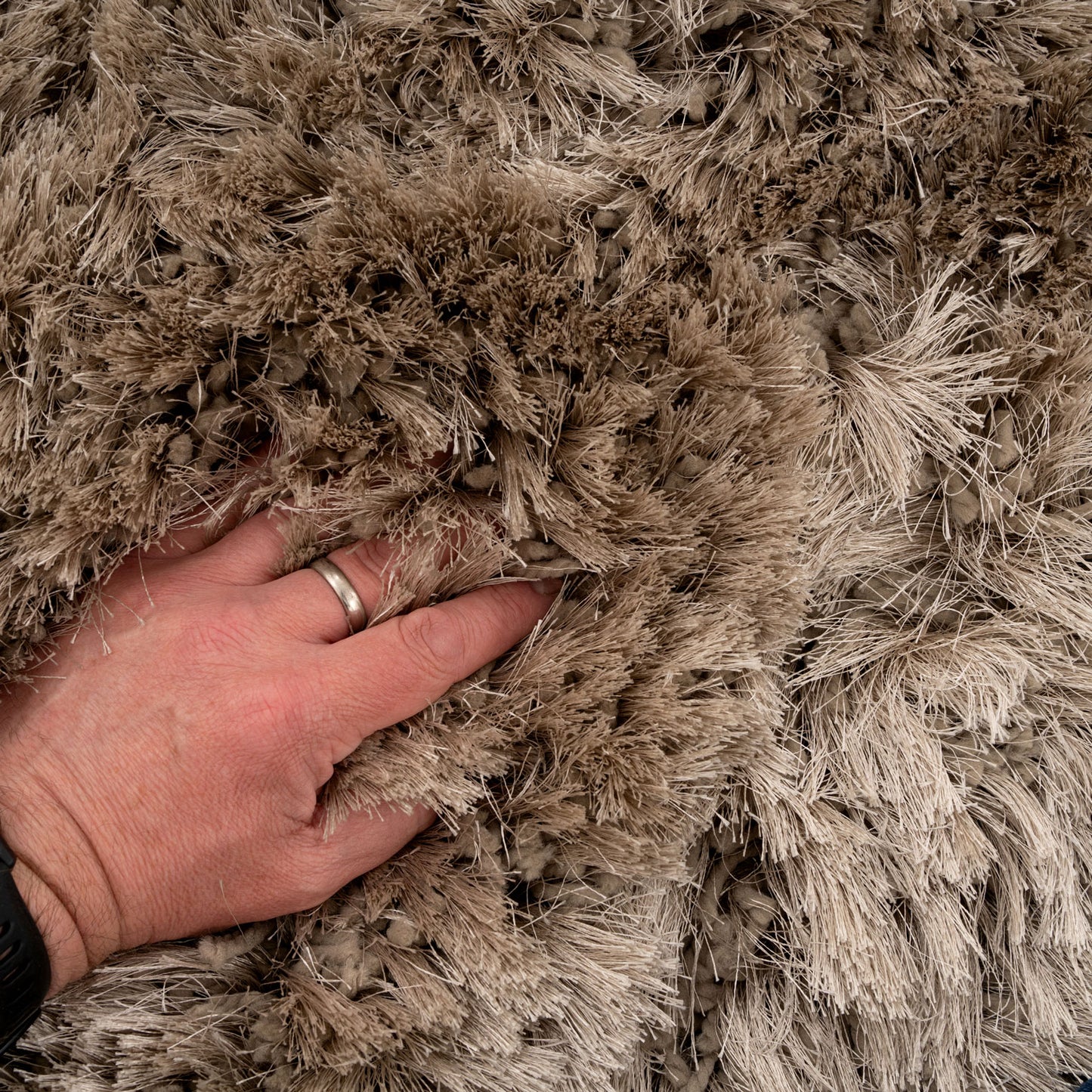 Plush Soft Greige Shaggy Rug - Zia